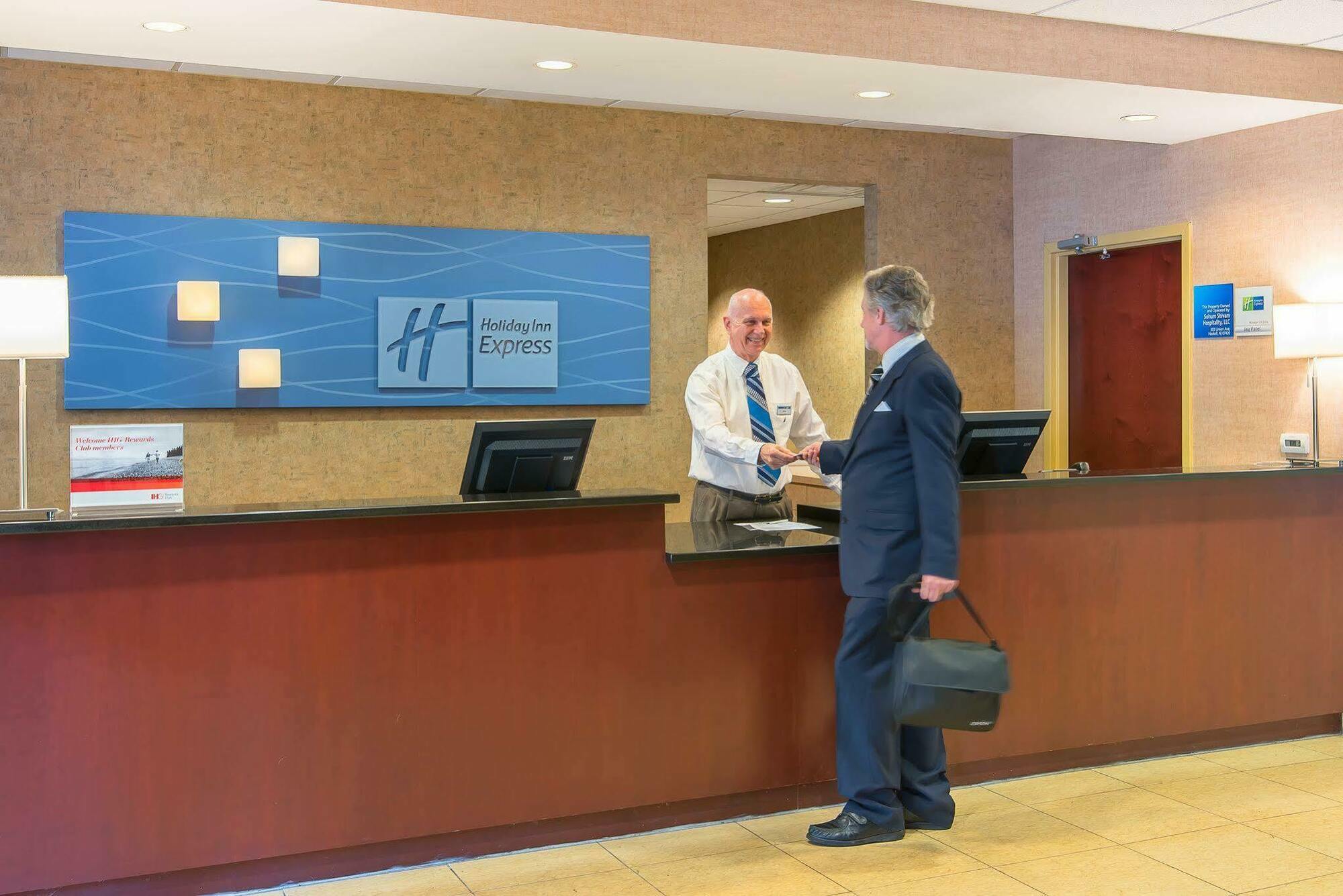 Holiday Inn Express Haskell-Wayne Area By Ihg Exteriér fotografie